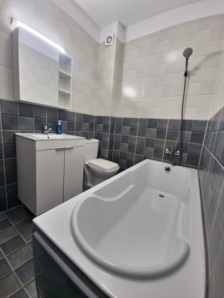 Sector 5, garsoniera pet friendly 37 mp, centrala proprie, confort 1